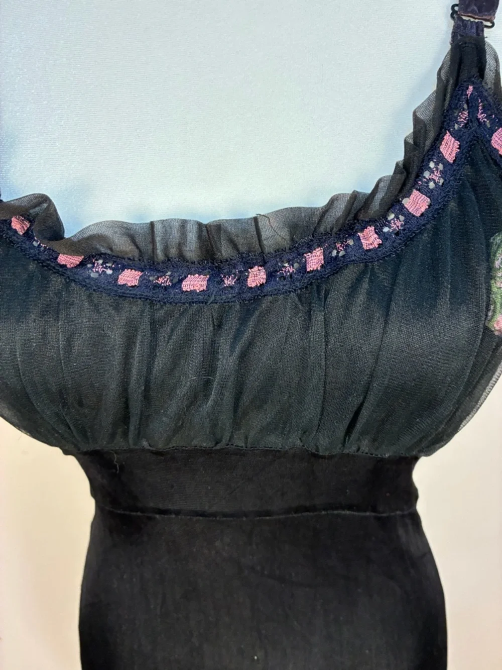 Vintage Unbranded Nylon Ribbon Rose Milkmaid Midi Dress Slip - Picture 11 of 12